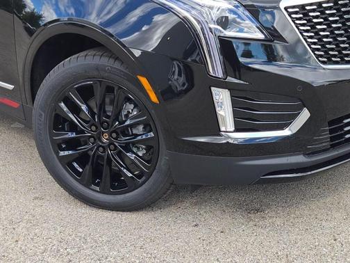 2025 Cadillac XT5 Luxury