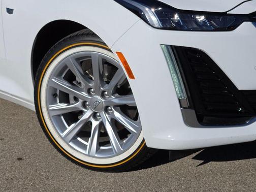 2021 Cadillac CT5 Luxury RWD