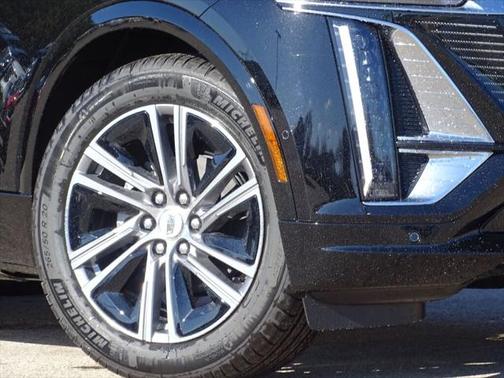 2025 Cadillac LYRIQ Luxury w/1SC