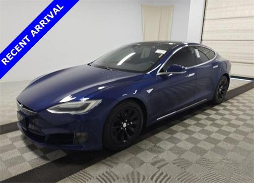 2016 Tesla Model S 90D