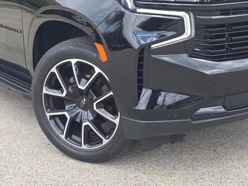 2021 Chevrolet Suburban RST