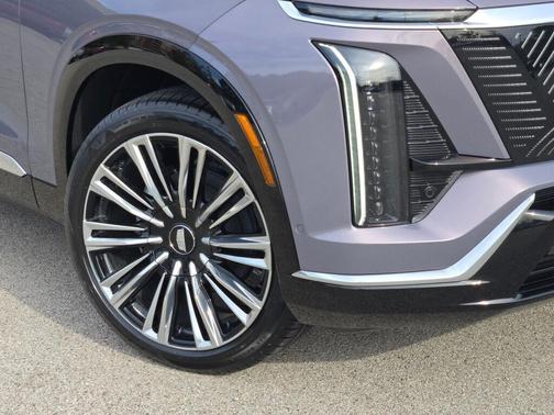 2026 Cadillac VISTIQ Premium Luxury