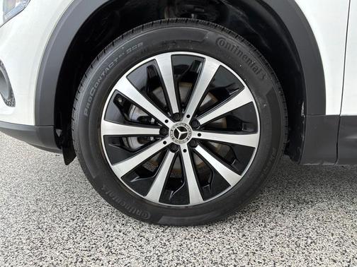 Polar White 2023 Mercedes-Benz GLB 250 Base