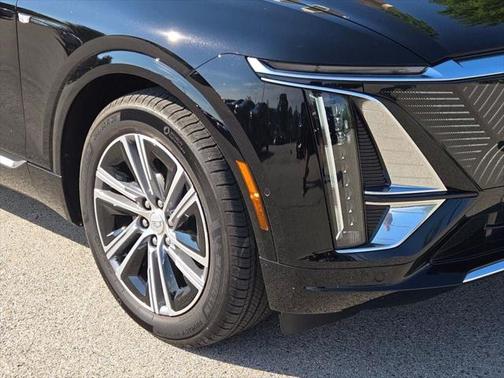 2025 Cadillac LYRIQ Luxury w/1SD