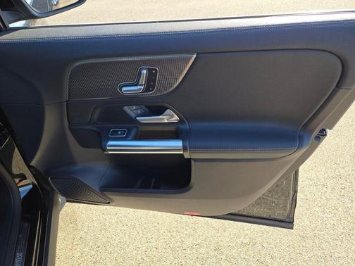 2022 Mercedes-Benz GLA 250 Base