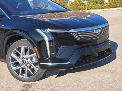 2026 Cadillac OPTIQ Luxury