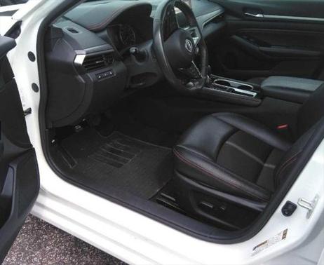 2023 Nissan Altima SR FWD