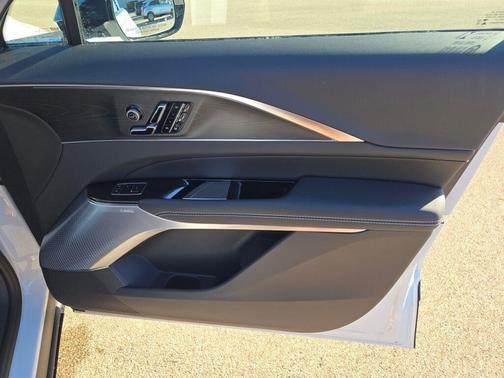 2026 Cadillac LYRIQ Premium Sport