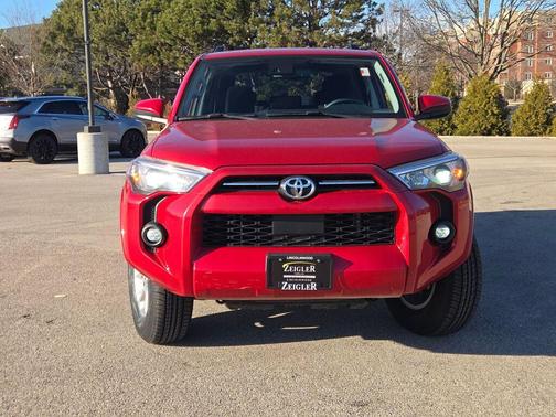 2024 Toyota 4Runner SR5