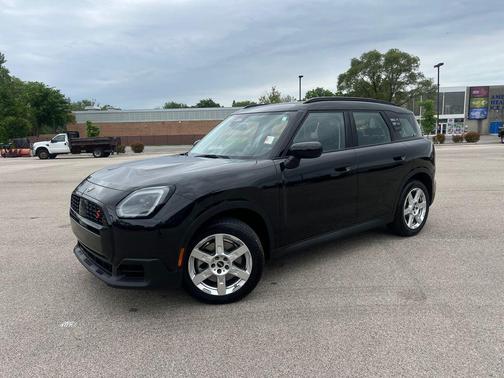 Midnight Black II Metallic 2025 MINI Countryman Cooper S ALL4