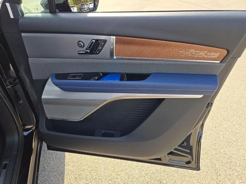 2026 Cadillac VISTIQ Premium Luxury