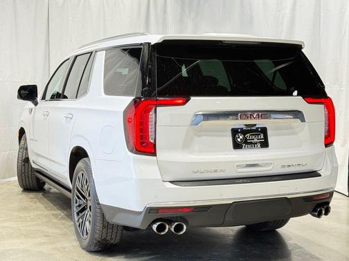 Summit White 2021 GMC Yukon Denali