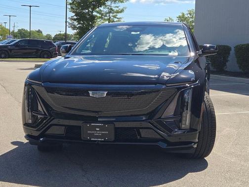 2026 Cadillac LYRIQ V Premium