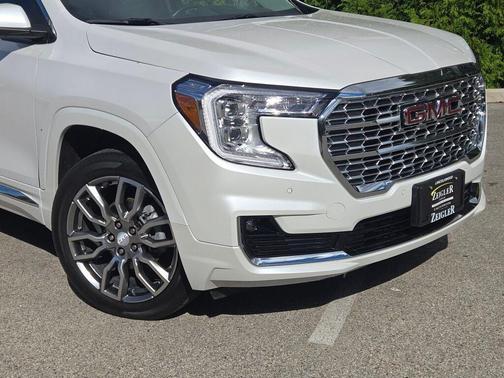 2022 GMC Terrain Denali