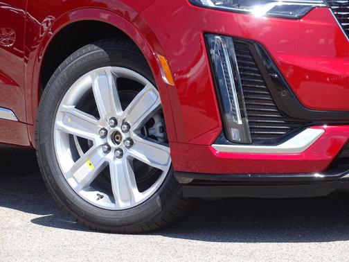 2025 Cadillac XT6 Premium Luxury AWD