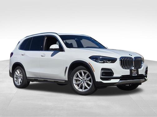 Alpine White 2023 BMW X5 xDrive40i