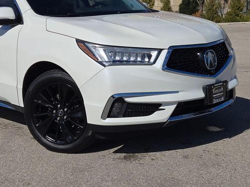 2017 Acura MDX 3.5L w/Advance Package