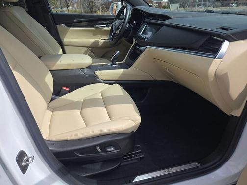 2018 Cadillac XT5 Base