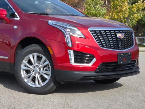 2025 Cadillac XT5 Luxury