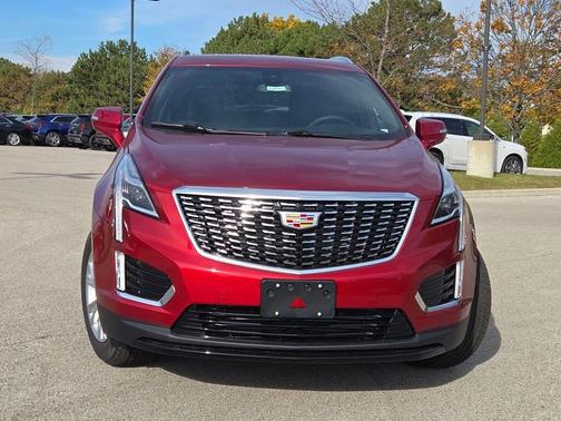 2025 Cadillac XT5 Luxury