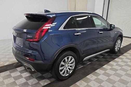 2021 Cadillac XT4 Premium Luxury