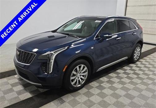 2021 Cadillac XT4 Premium Luxury