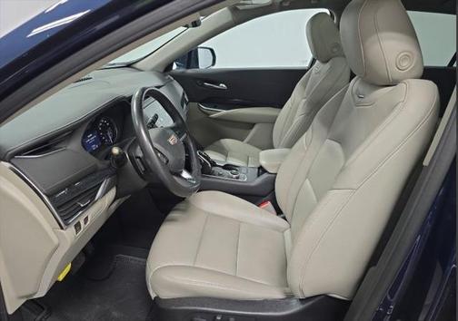 2021 Cadillac XT4 Premium Luxury
