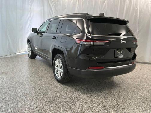Diamond Black Crystal Pearlcoat 2023 Jeep Grand Cherokee L Limited