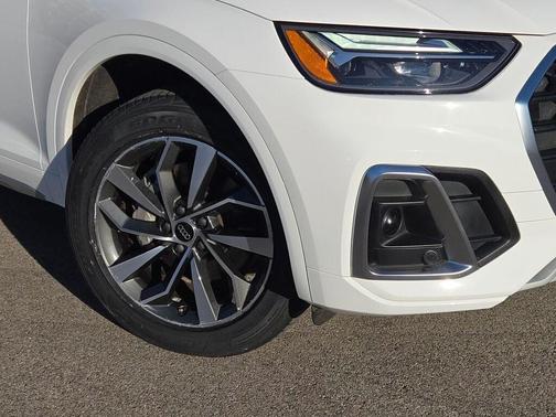 2024 Audi Q5 45 S line Premium Plus
