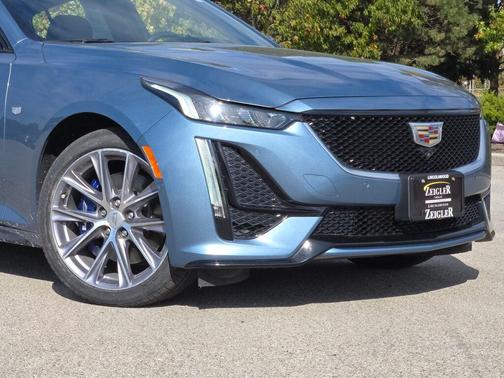 2023 Cadillac CT5 Sport