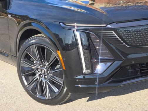 2026 Cadillac LYRIQ Signature Sport