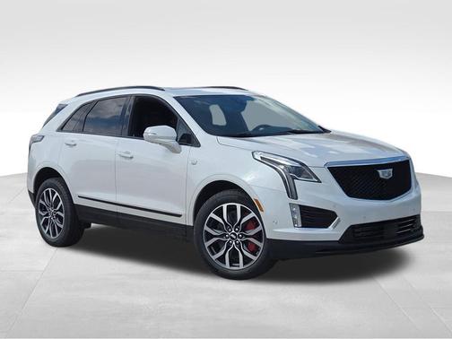 Crystal White Tricoat 2026 Cadillac XT5 Sport