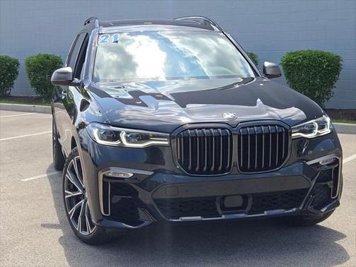 2021 BMW X7 M50i