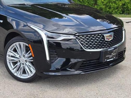 2025 Cadillac CT4 Premium Luxury RWD