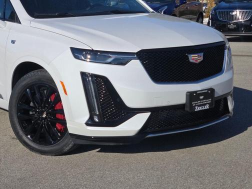 2025 Cadillac XT6 Sport AWD