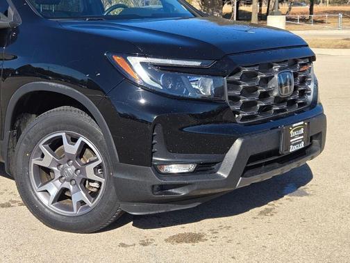 2022 Honda Passport AWD TrailSport