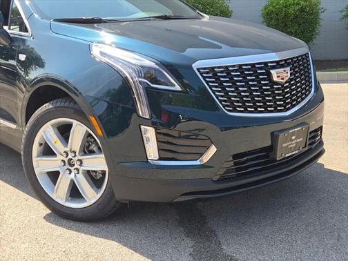2025 Cadillac XT5 Luxury