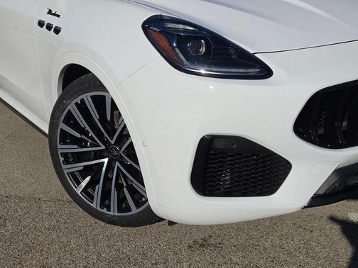 2023 Maserati Grecale Modena