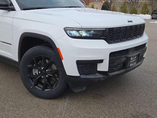 2024 Jeep Grand Cherokee L Altitude