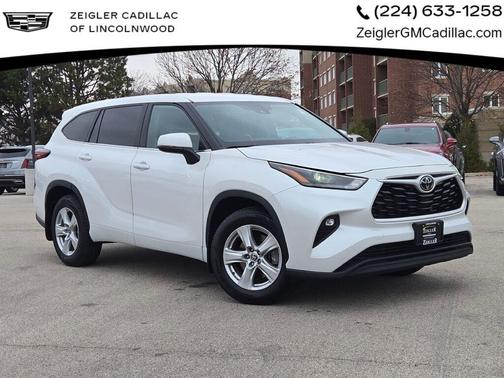 2024 Toyota Highlander LE