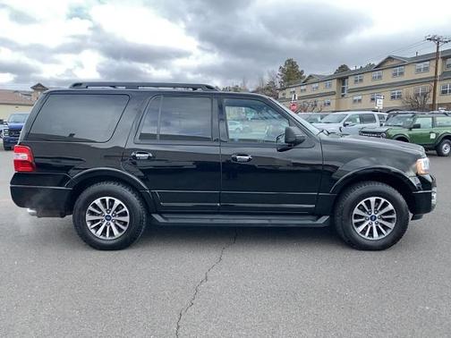 2017 Ford Expedition XLT