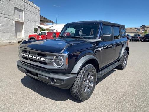 ANTIMATTER BLUE METALLIC 2021 Ford Bronco