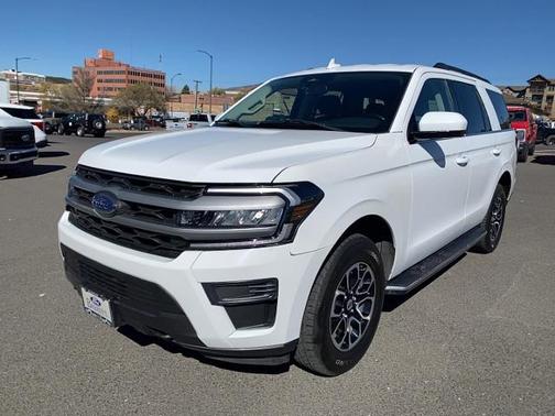 2022 Ford Expedition XLT