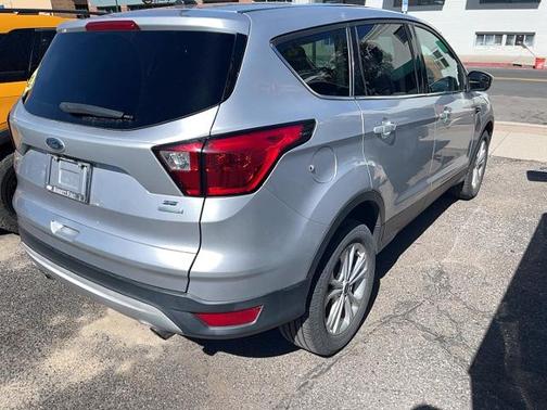 INGOT SILVER METALLIC 2019 Ford Escape SE
