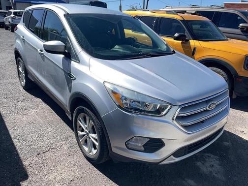 INGOT SILVER METALLIC 2019 Ford Escape SE