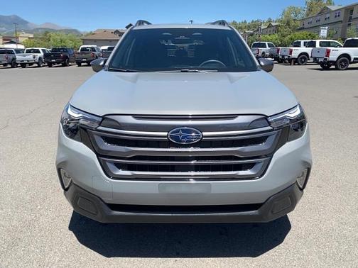 Riverrock Green 2025 Subaru Forester PREMIUM