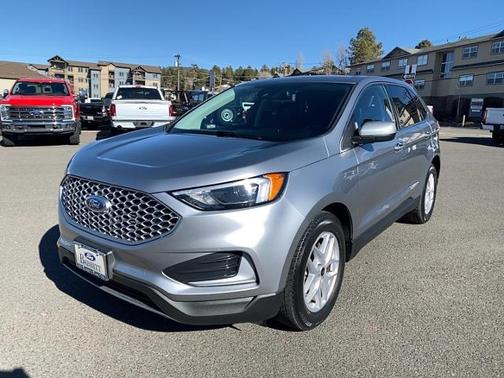 2024 Ford Edge 