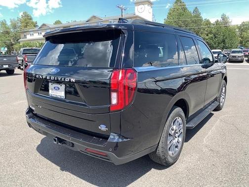 AGATE BLACK METALLIC 2025 Ford Expedition ACTIVE