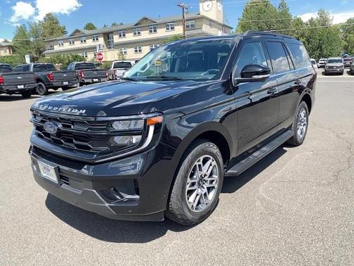AGATE BLACK METALLIC 2025 Ford Expedition ACTIVE
