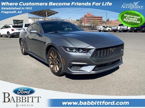 2024 Ford Mustang PREMIUM